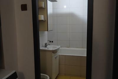 Apartament cu 2 camere decomandat în Central - 1