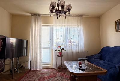 Apartament cu 4 camere decomandat în Micălaca