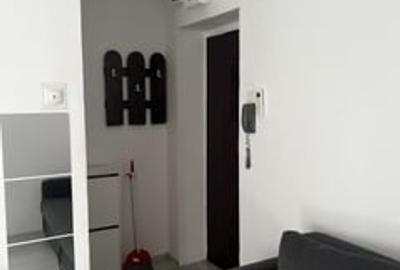 Garsonieră semidecomandată în Decebal
