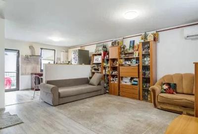 Casă cu 4 camere cu Teren 100 Mp în Central