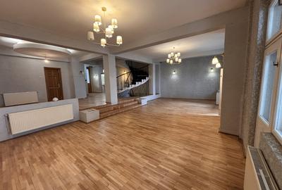Casă individuală cu 14 camere cu Canalizare în Calea Călărașilor - 6