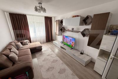 Apartament cu 3 camere decomandat, mobilat în Micro 11