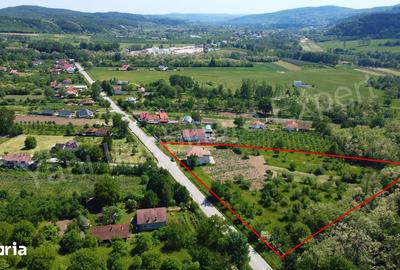 Casă cu 6 camere cu Teren 14710 Mp în Șuici - 8