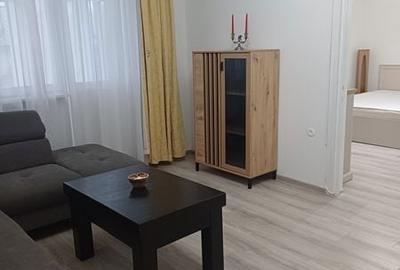 Apartament cu 2 camere decomandat în Ipotești - 2