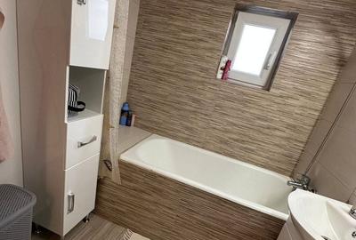 Apartament cu 2 camere decomandat în Decebal