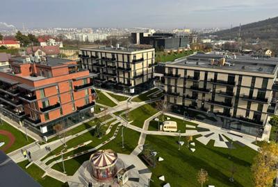 Apartament cu 2 camere decomandat în Bucium - 3