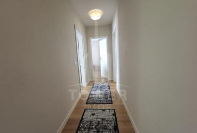 Penthouse cu 4 camere decomandat în Arhitecților - Calea Cisnădiei - 13