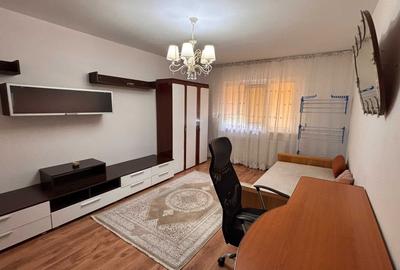 Apartament cu 2 camere decomandat în Craiovița Nouă