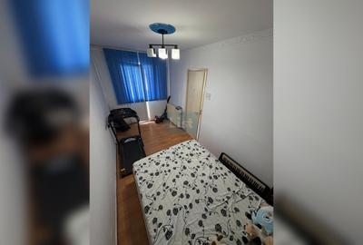 Apartament cu 2 camere nedecomandat în Vest - 4