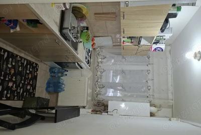 Apartament cu 2 camere semidecomandat în 14 Mai - 2