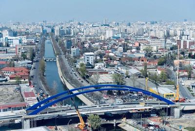 Apartament cu 2 camere, mobilat în Mihai Bravu