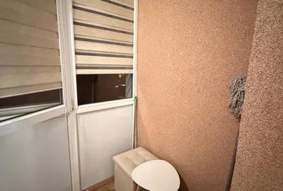 Apartament cu 3 camere decomandat în Drumul Taberei - 2