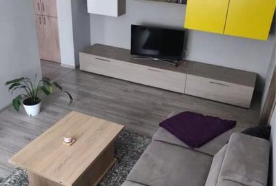 Apartament cu 2 camere decomandat în Central - 1