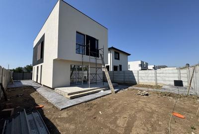 Casă individuală cu 4 camere cu Canalizare în Tunari - 3