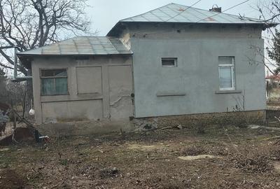 Casă cu 4 camere în Spătărei - 5