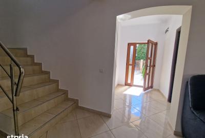 Casă cu 5 camere cu Teren 300 Mp în Central