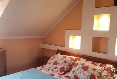 Casă cu 8 camere cu Teren 380 Mp în Ferentari