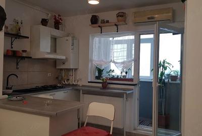 Apartament cu 2 camere semidecomandat în Central
