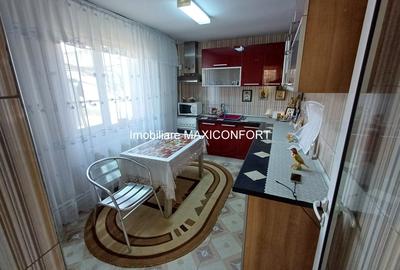 Casă cu 5 camere cu Teren 180 Mp în Lacu Dulce - 7