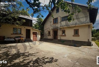 Casă cu Teren 4100 Mp în Central