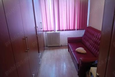 Apartament cu 4 camere decomandat în Dărmănești - 2