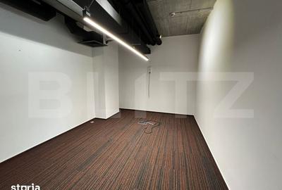 Spațiu comercial, de 352 mp, în Central