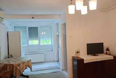 Garsonieră decomandată în Mazepa 1 - 2