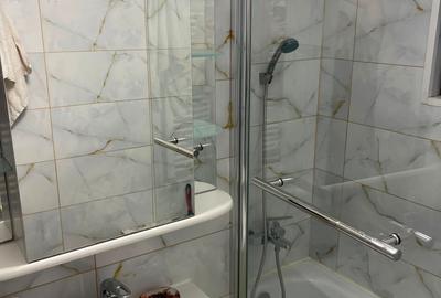 Apartament cu 2 camere decomandat în Far - 6