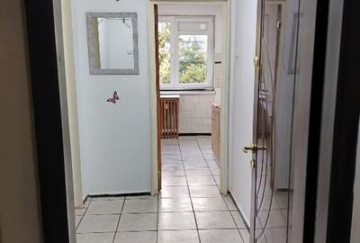 Apartament cu 2 camere semidecomandat, mobilat în Obor