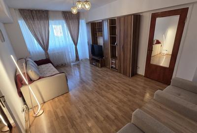 Apartament cu 2 camere nedecomandat în Central