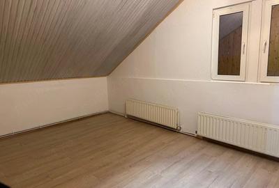 Casă cu Teren 628 Mp în Limanu