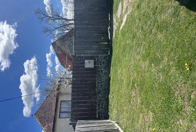 Casă cu 3 camere în Săcel - 1