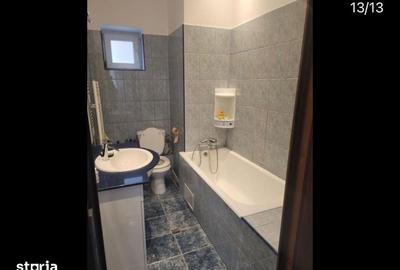 Apartament cu 3 camere în Drumul Poienii