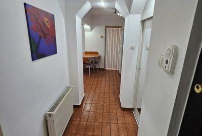 Apartament cu 3 camere decomandat în Central - 2