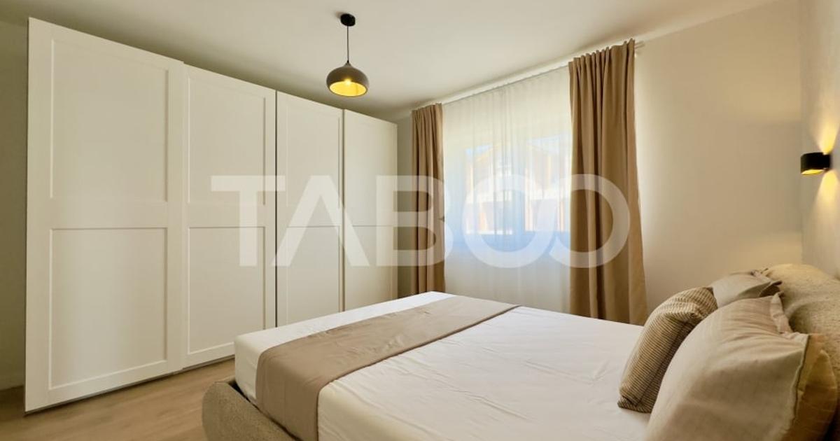 Penthouse cu 5 camere decomandat în Periferie — fotografia 1