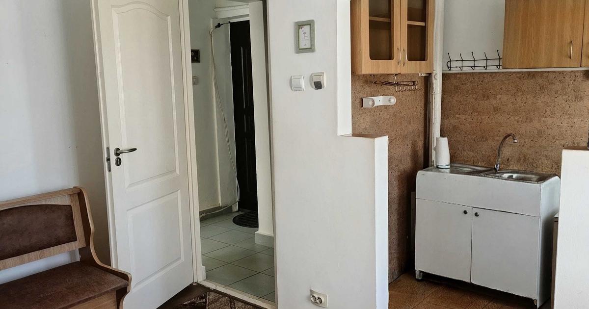 Apartament cu 3 camere semidecomandat în Sud — fotografia 3