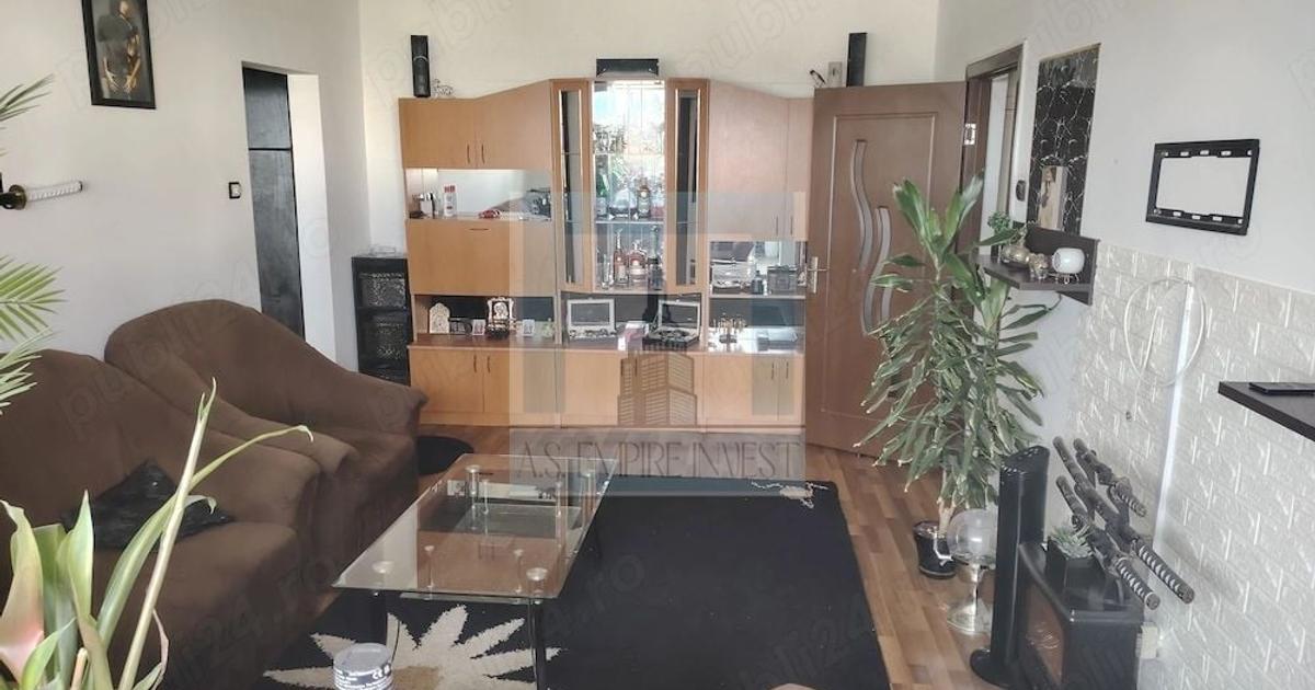 Apartament cu 2 camere în Astra — fotografia 1