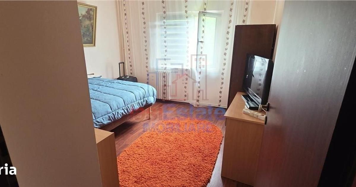 Apartament cu 3 camere decomandat în Bd. Independenței — fotografia 3