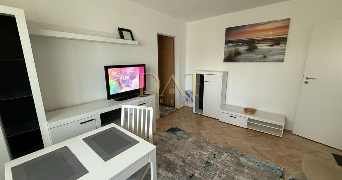 Apartament cu 3 camere semidecomandat în Mănăștur — fotografia 1