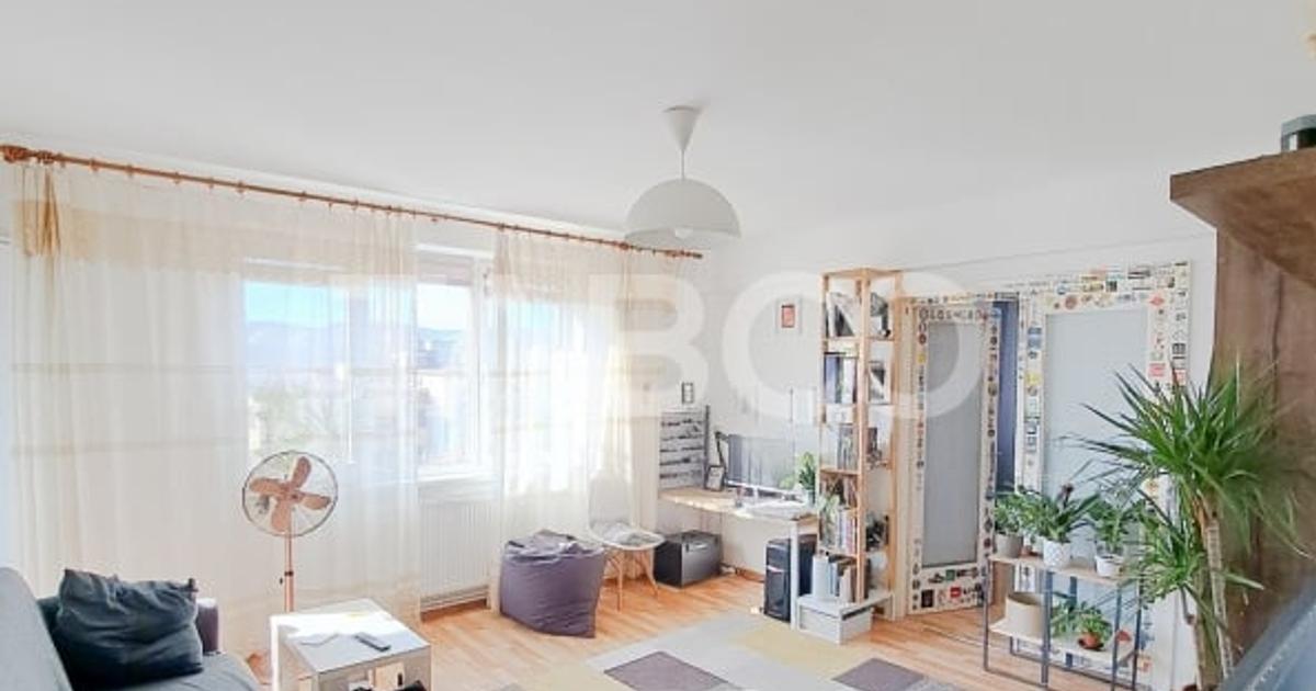 Apartament cu 2 camere semidecomandat, mobilat în Plopilor — fotografia 1